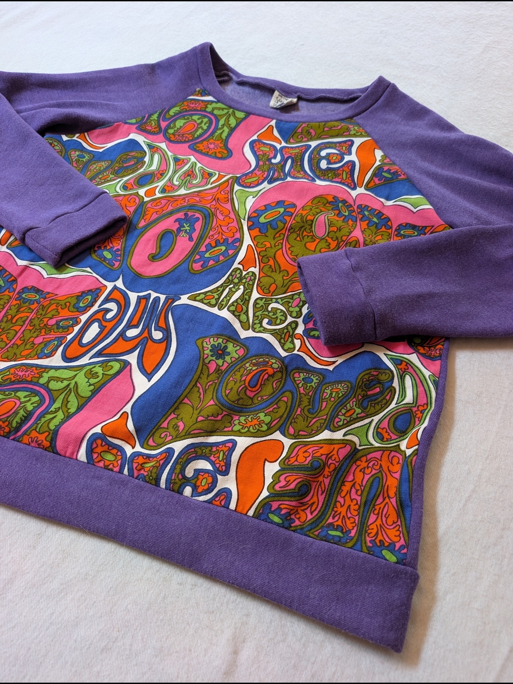 Colorful Purple Psychedelic Graphic Raglan Crewneck Sweatshirt